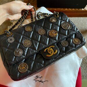 RARE Chanel Bag, Flap Coin Detail
